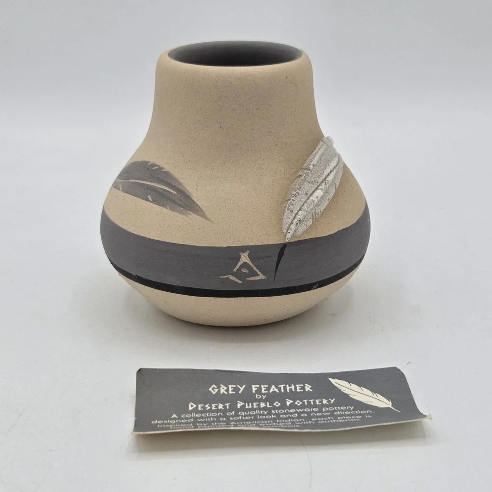 VTG 1984 Small Grey Feather By Desert Pueblo Pottery Vase Signed